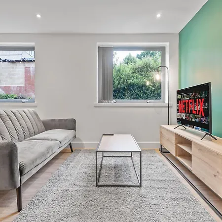 Apartment Nec Bhx Airport Hs2 World *